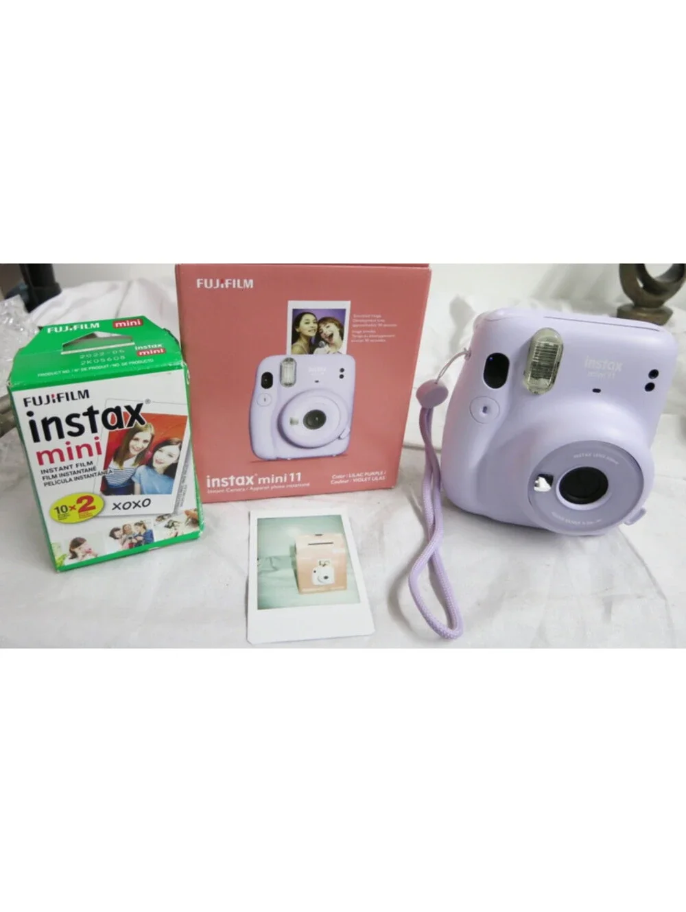 Fujifilm Instax Mini 11 Instant Camera Lilac Purple with film plus box